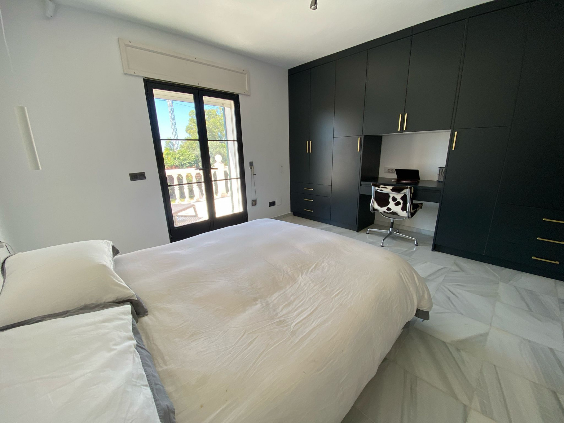 Andalusian style villa, located in the area of Guadalmina Alta. in San Pedro de Alcantara