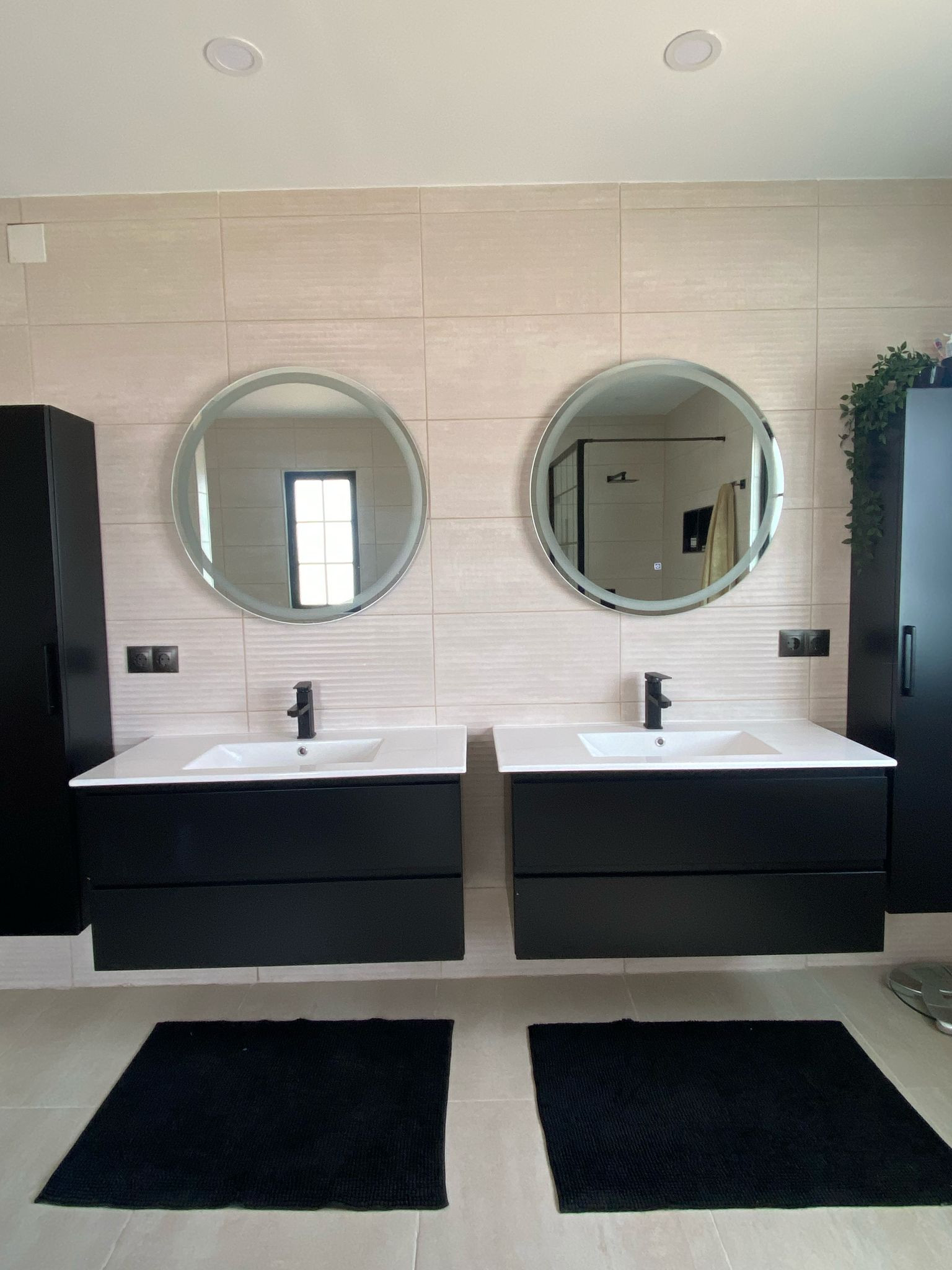 Andalusian style villa, located in the area of Guadalmina Alta. in San Pedro de Alcantara