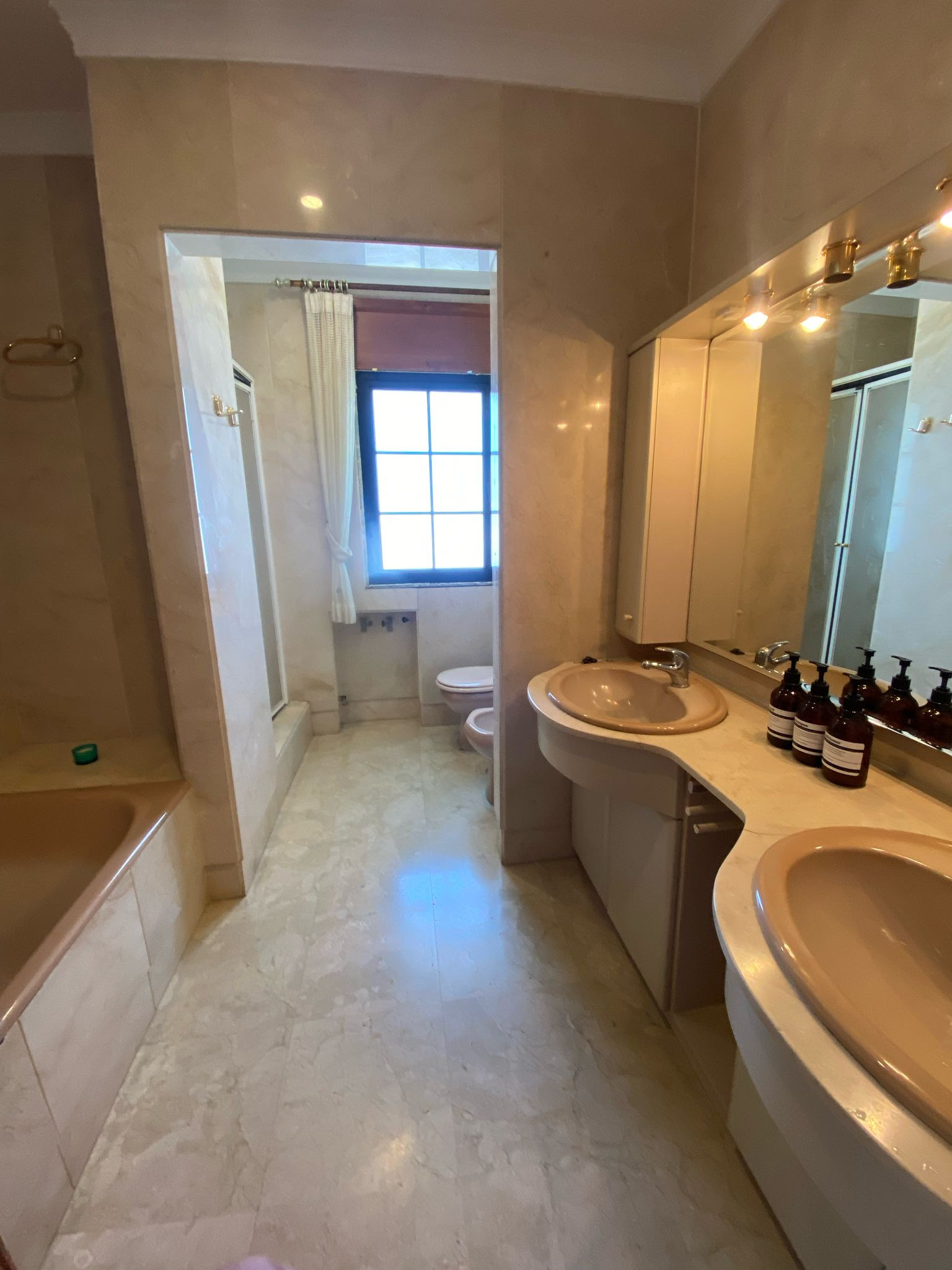 Andalusian style villa, located in the area of Guadalmina Alta. in San Pedro de Alcantara