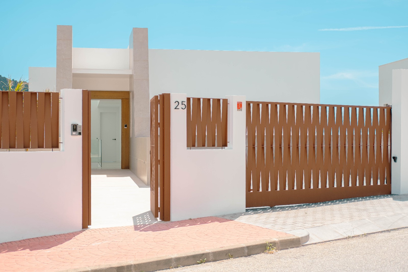 State-of-the-art villa with panoramic views in Mijas