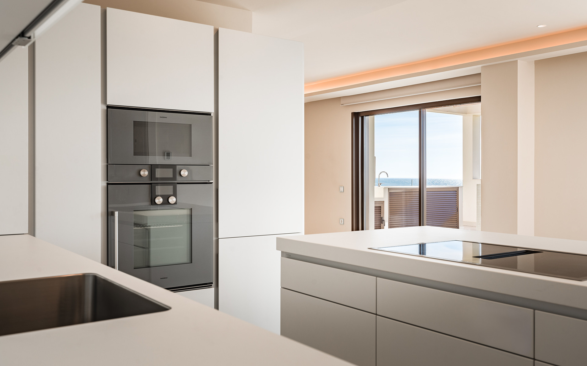 Frontline beach luxury penthouse with panoramic open sea views in Velaya in Estepona
