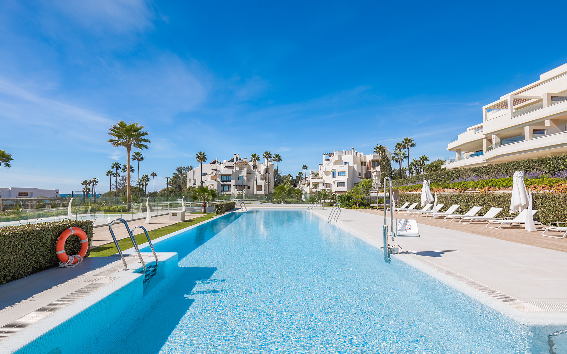 Frontline beach luxury penthouse with panoramic open sea views in Velaya in Estepona