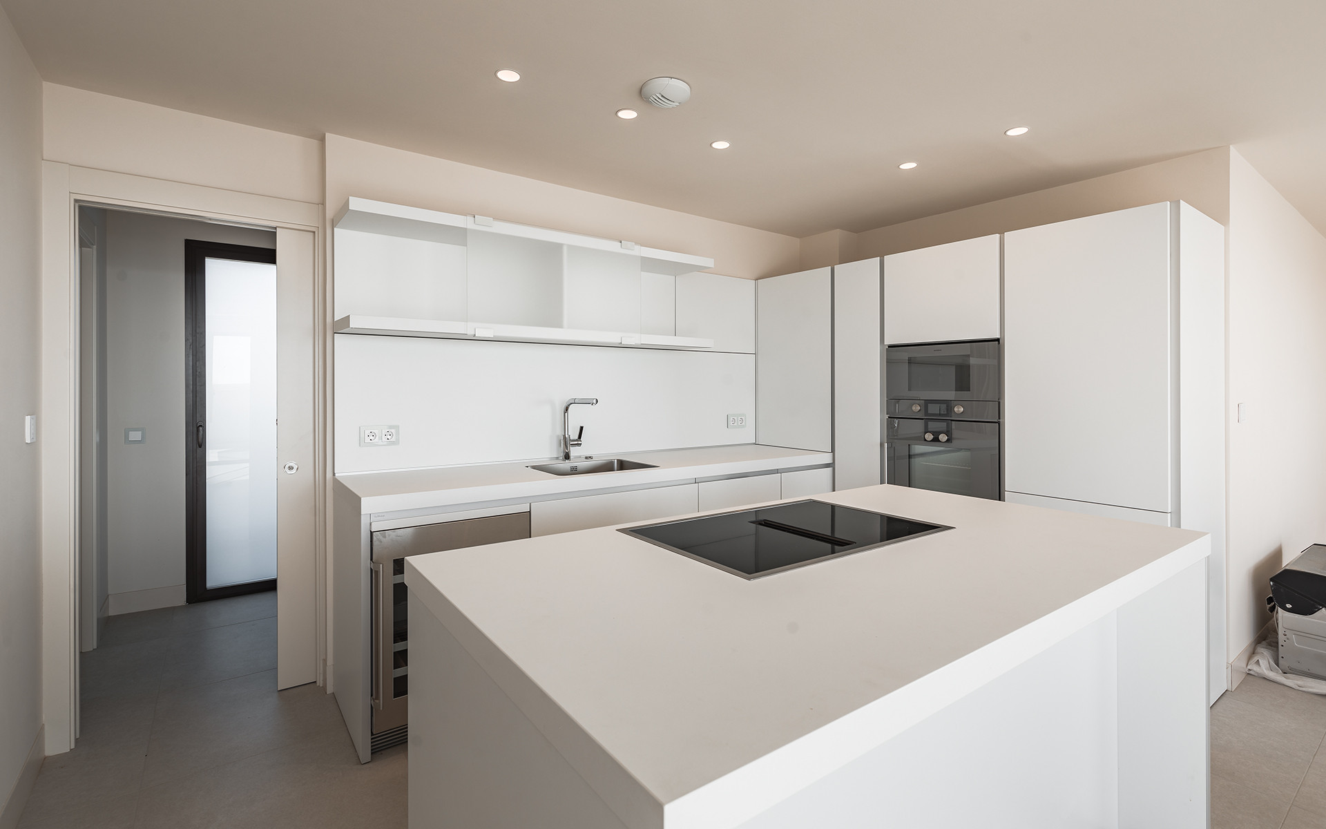 Frontline beach luxury penthouse with panoramic open sea views in Velaya in Estepona