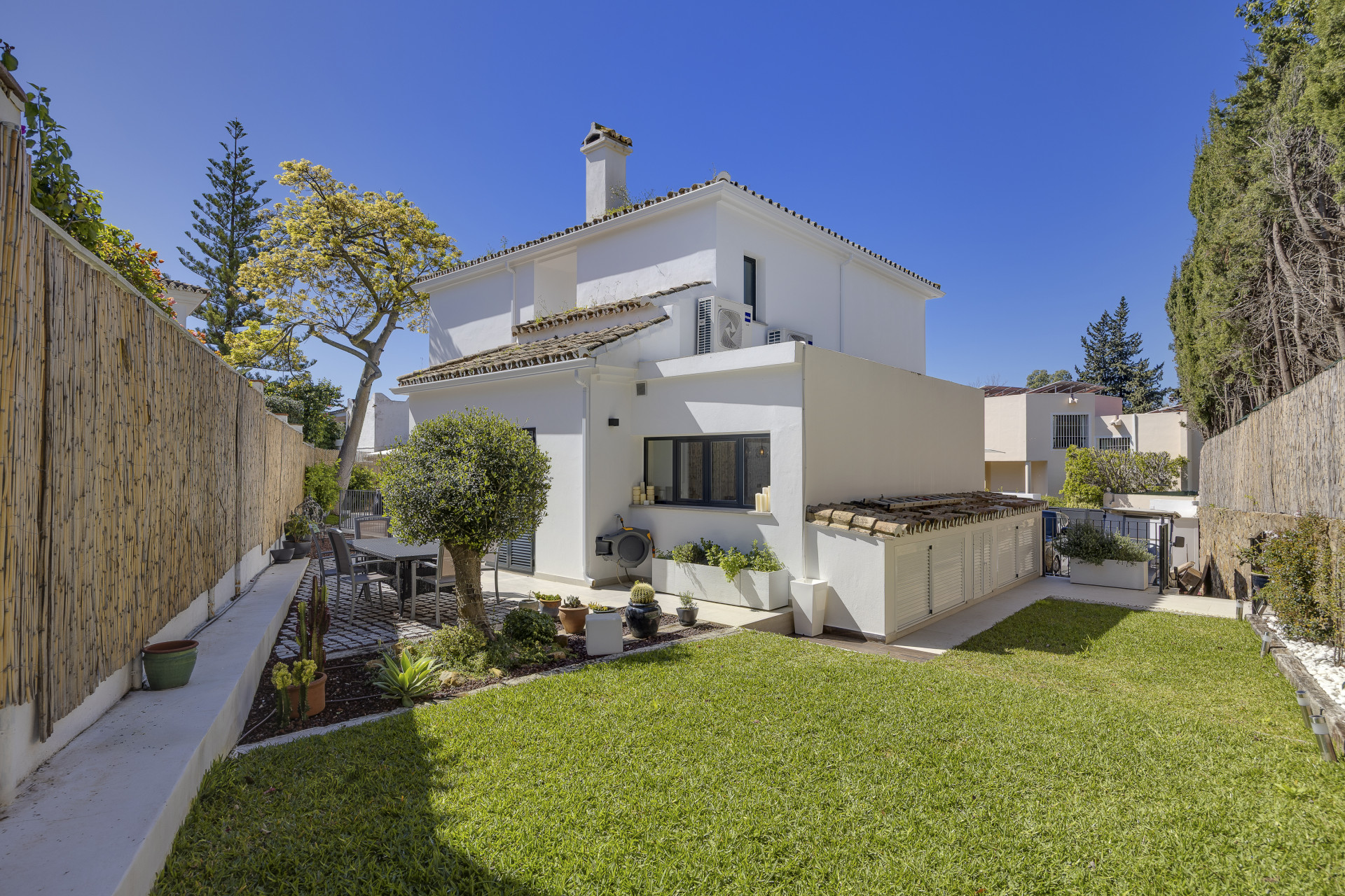 Renovated bright and spacious villa 5 bedroom in San Pedro de Alcantara