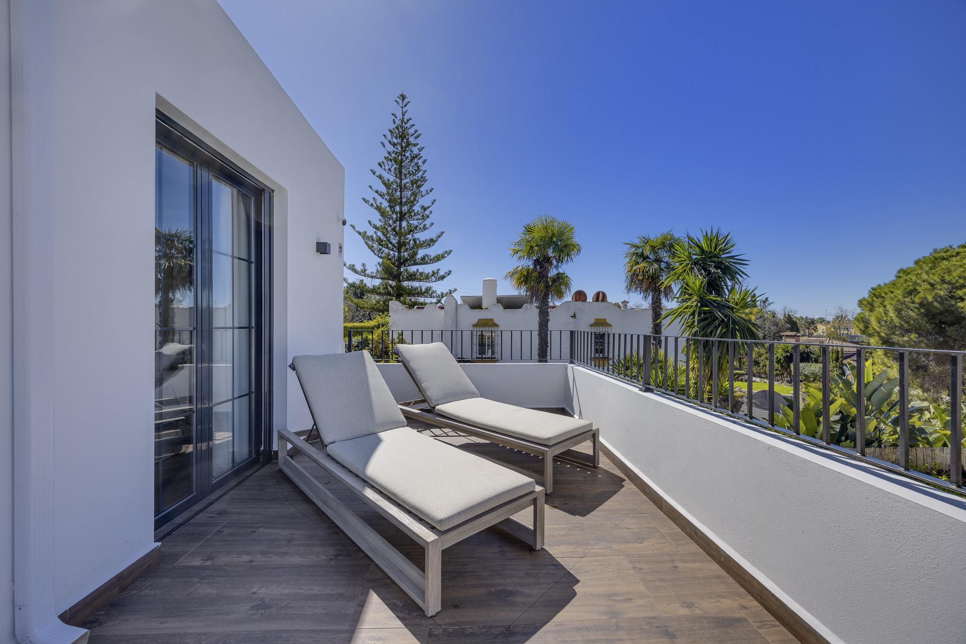 Renovated bright and spacious villa 5 bedroom in San Pedro de Alcantara