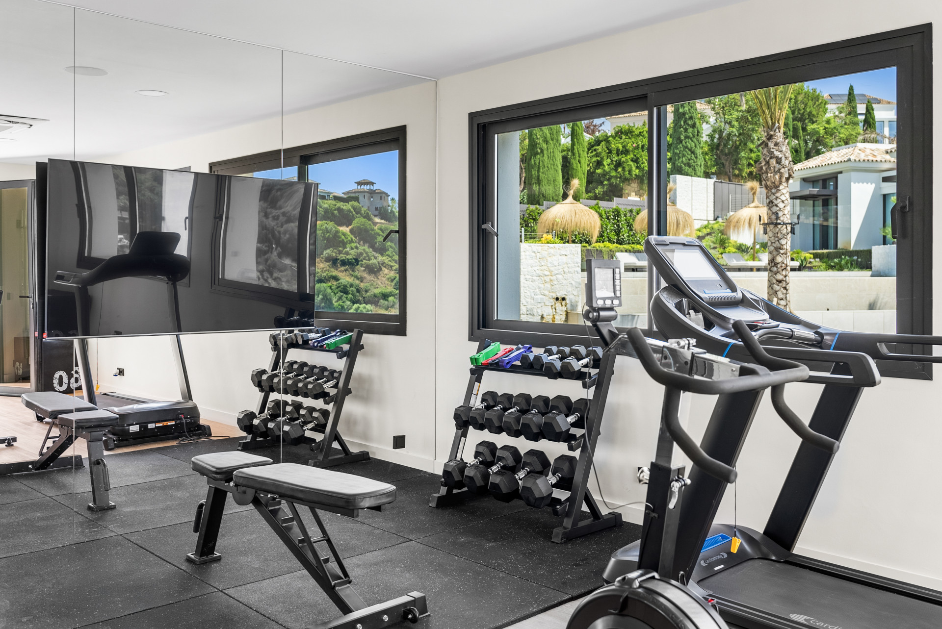 Villa located in Los Flamingos, with open views to the sea and the mountains in Benahavis