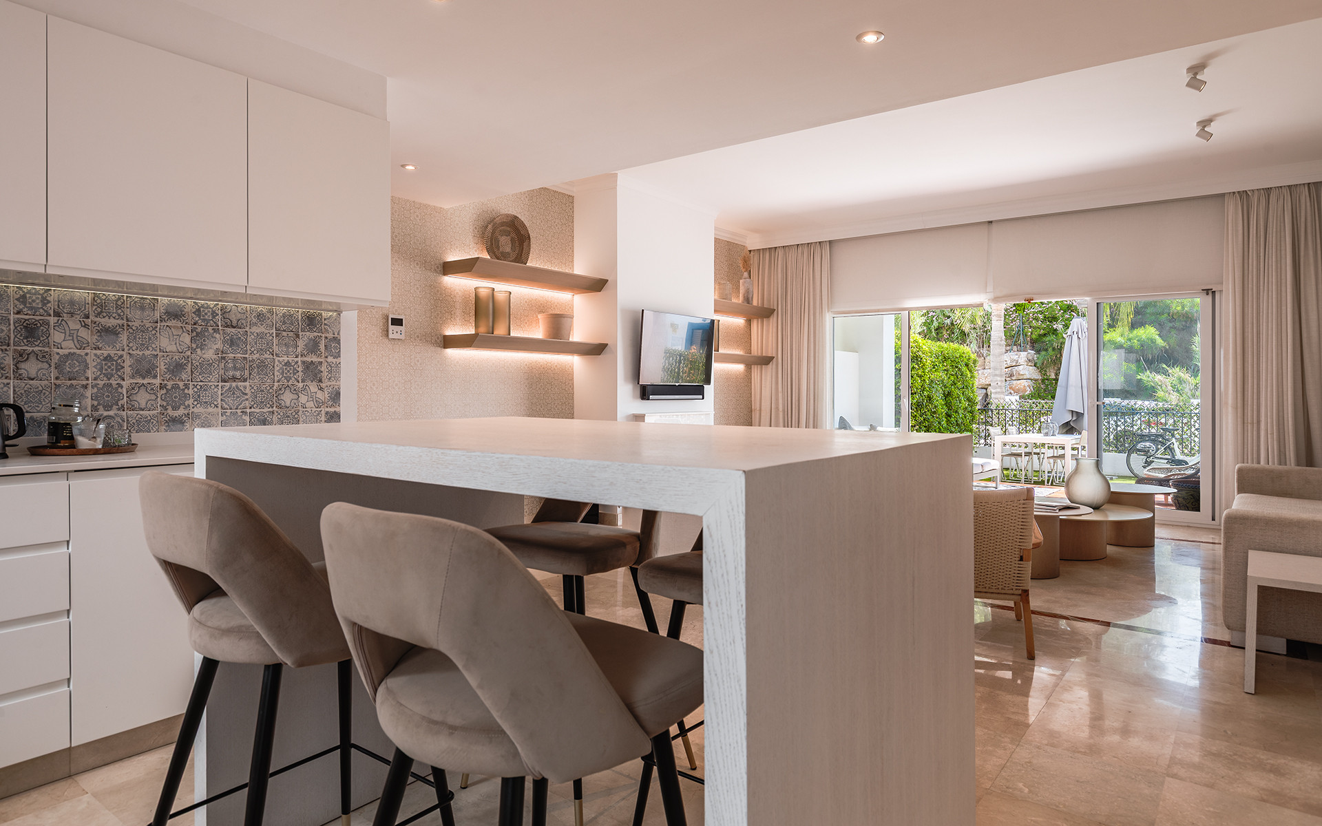 Stylish Ground-Floor Apartment in Paraíso Pueblo in Benahavis