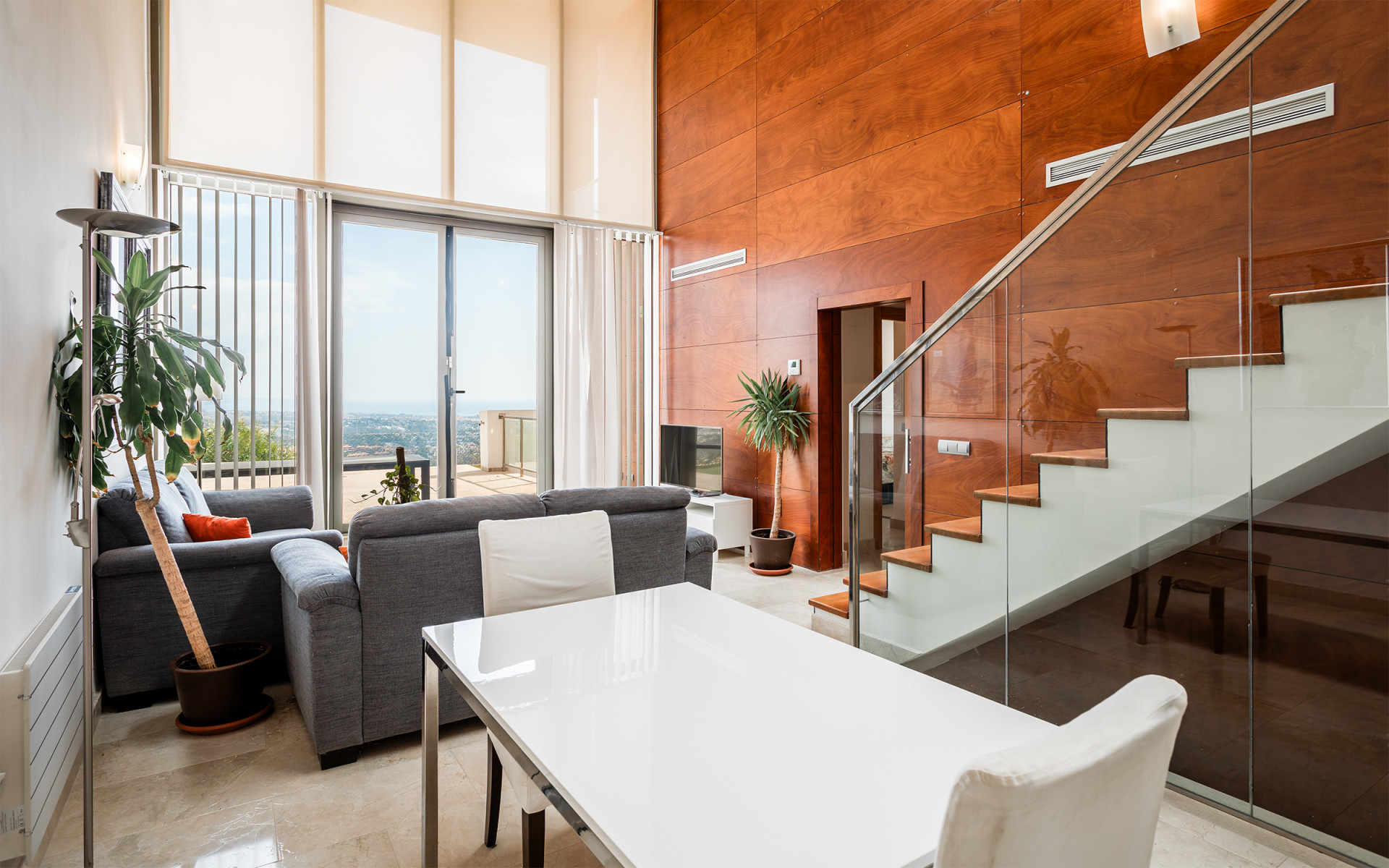 Casa unifamiliar con vistas abiertas en Marbella Vistas en Benahavis