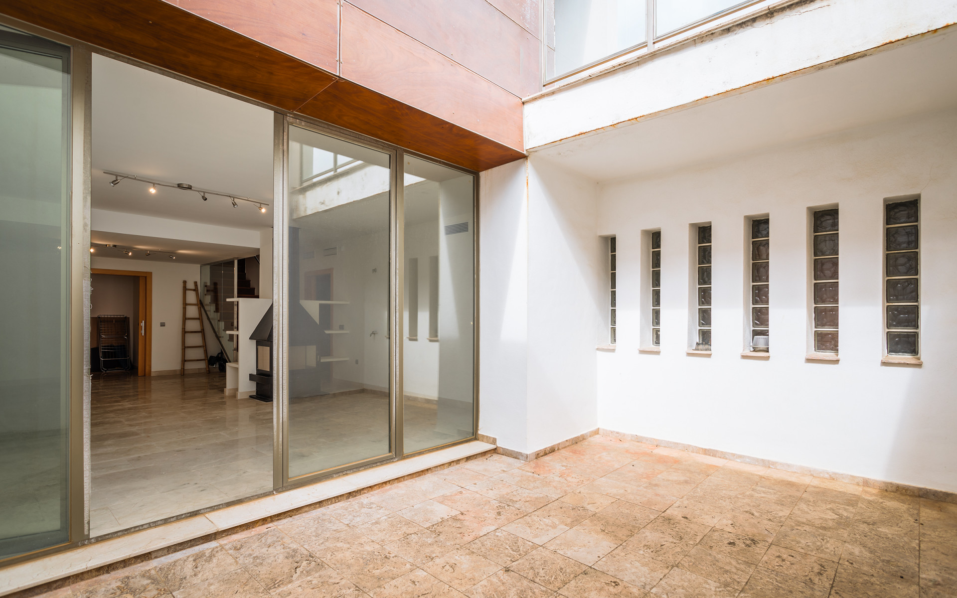 Casa unifamiliar con vistas abiertas en Marbella Vistas en Benahavis