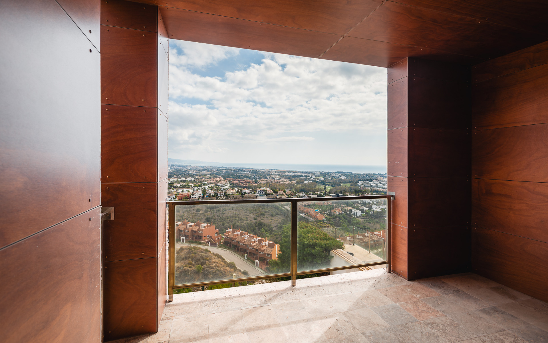 Casa unifamiliar con vistas abiertas en Marbella Vistas en Benahavis