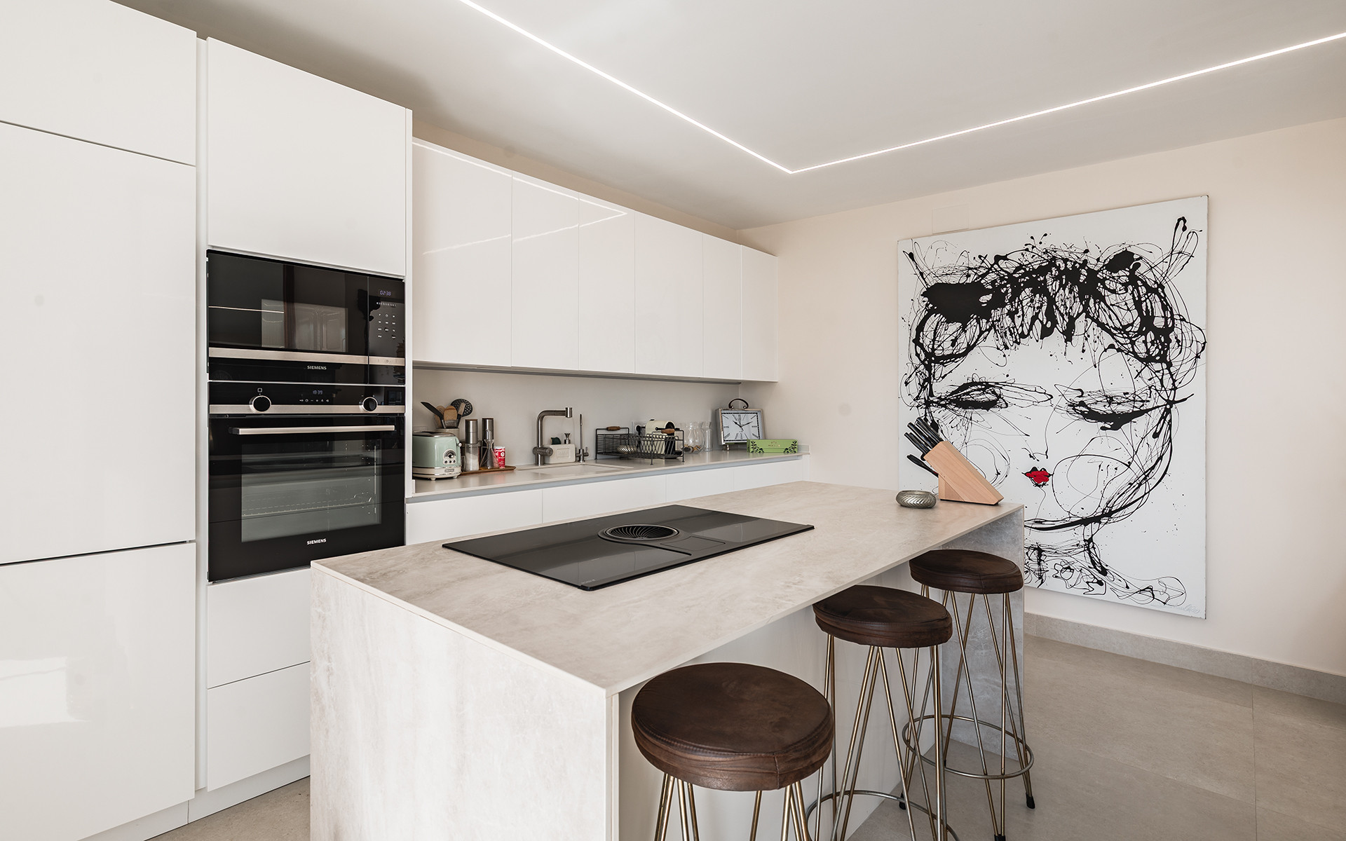 3 bedroom penthouse with views to the sea, the mountains and the golf course in San Pedro de Alcantara