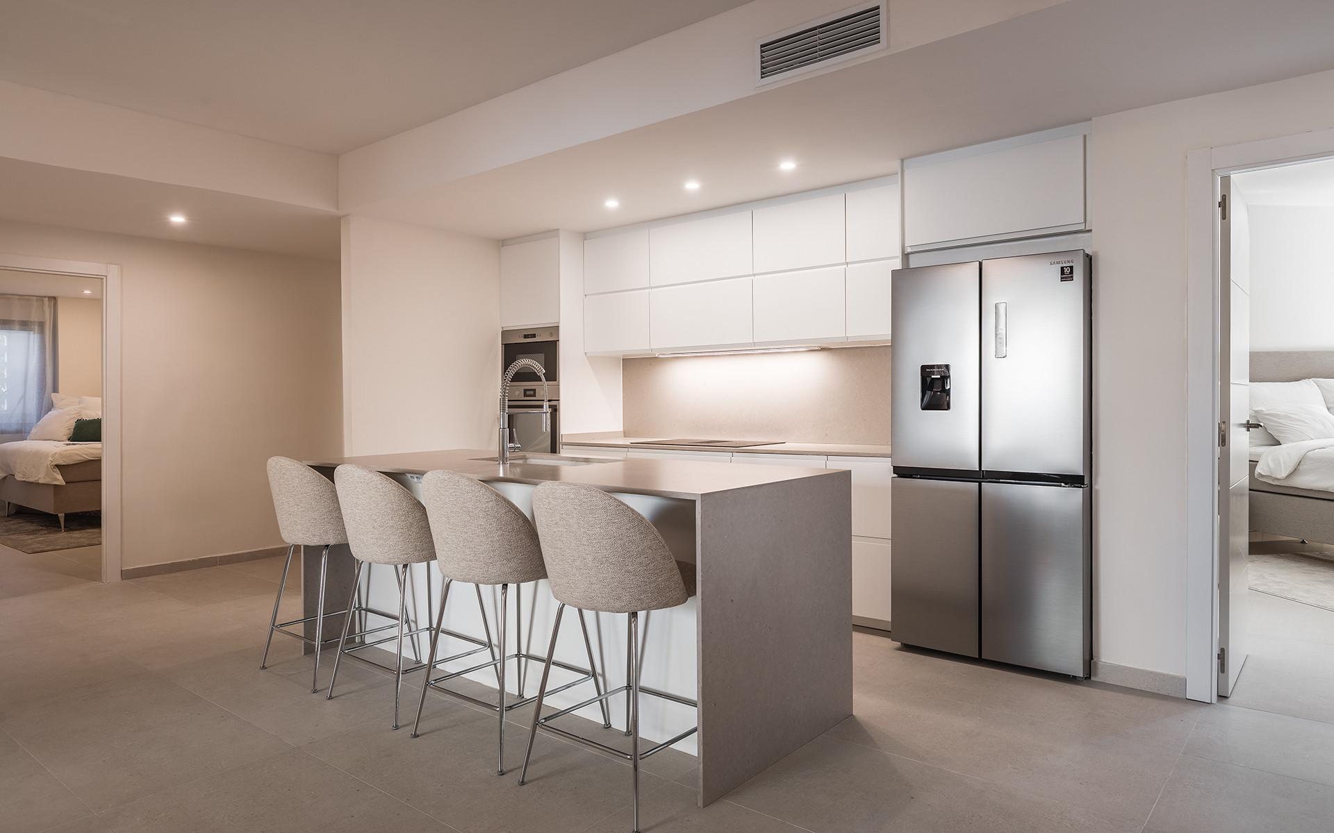 Stylish 4-Bedroom Beachside Apartment in San Pedro de Alcantara