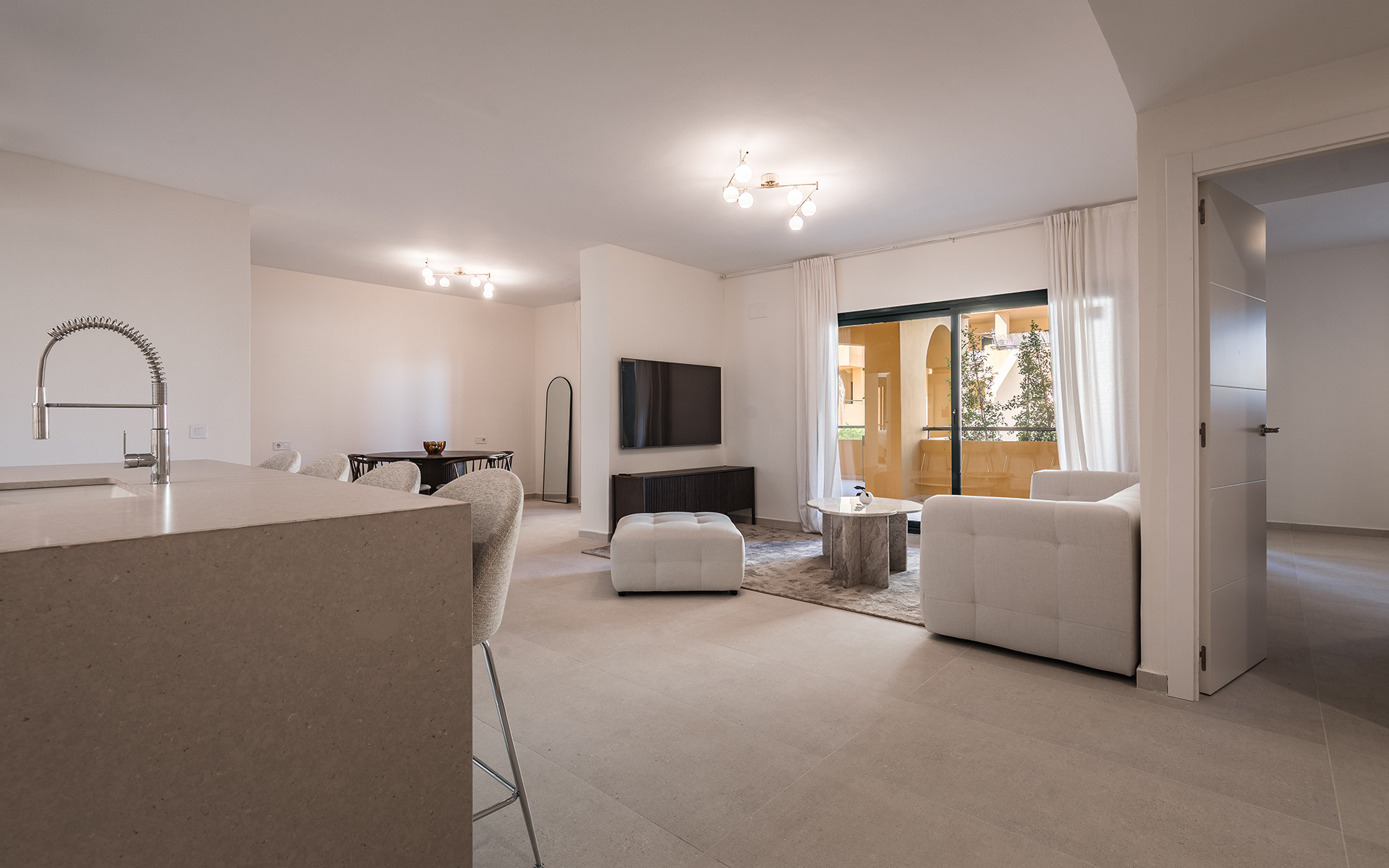 Stylish 4-Bedroom Beachside Apartment in San Pedro de Alcantara