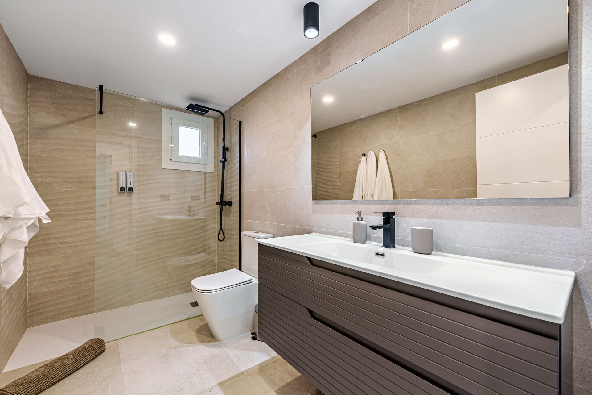 Prachtig gelijkvloers appartement in Sierra Blanca in Marbella Golden Mile
