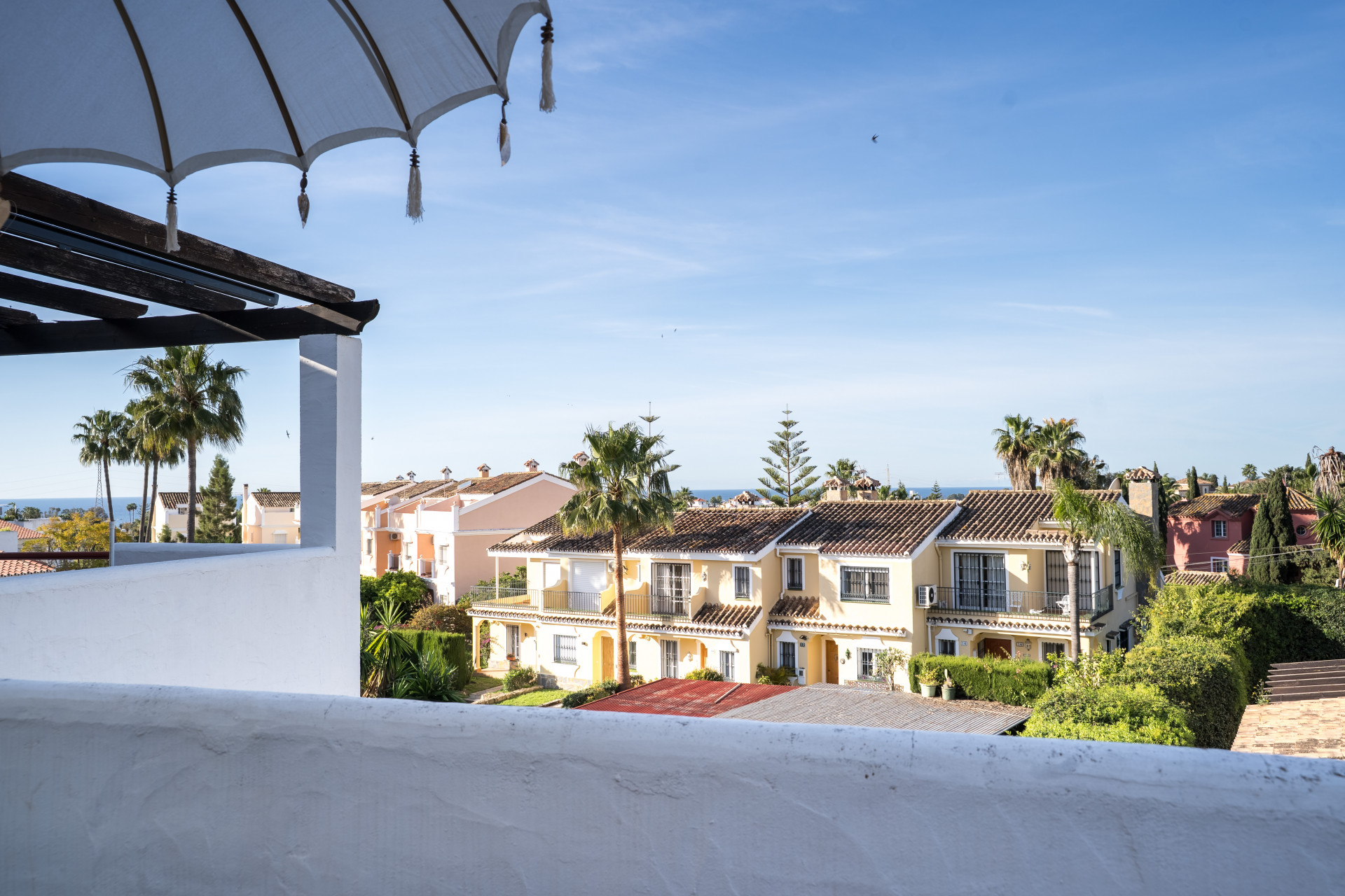 Zonnig penthouse met 3 slaapkamers in Bel-Air in Estepona