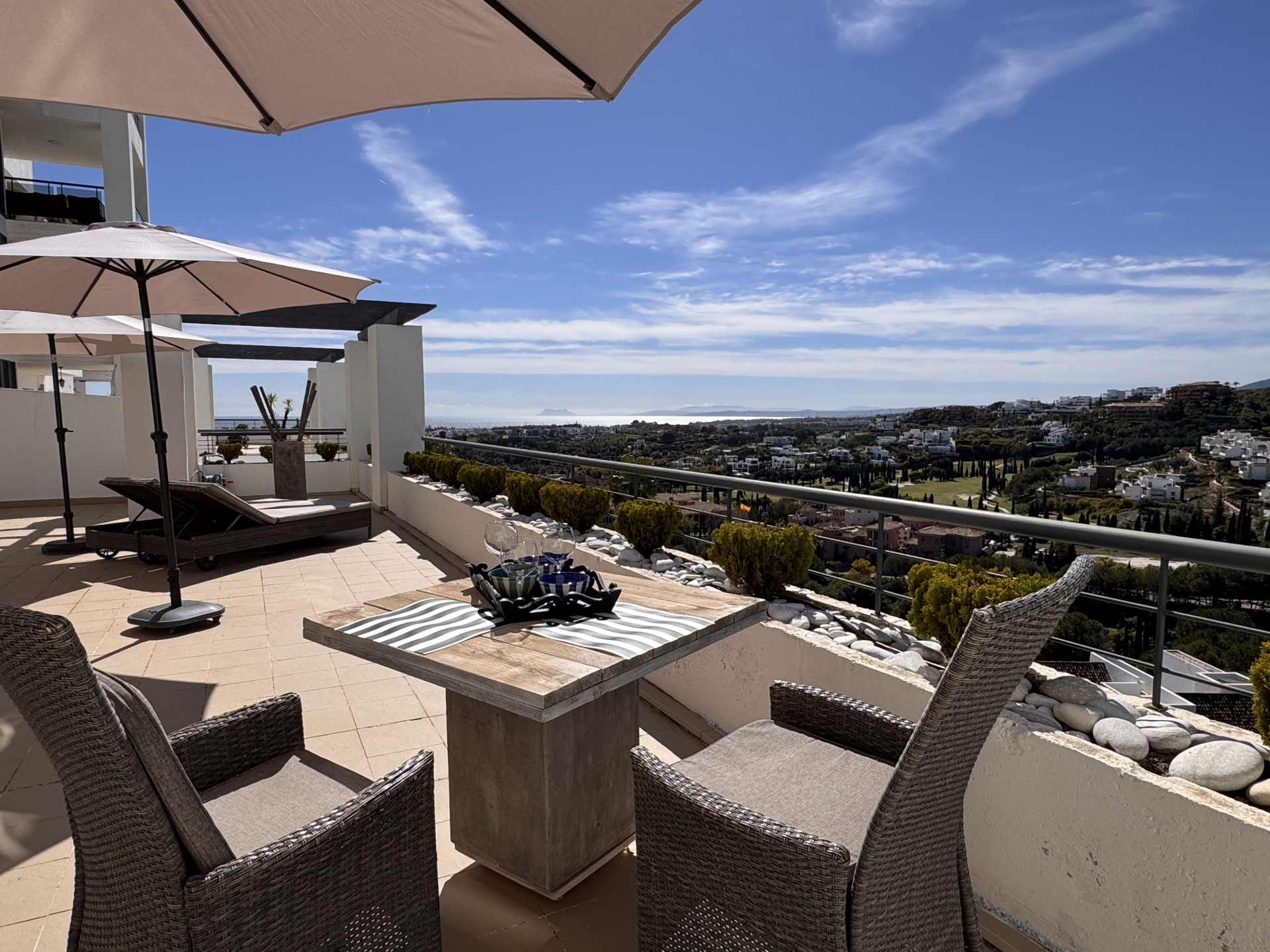 Apartment for sale in <i>Acosta los Flamingos, </i>Benahavis