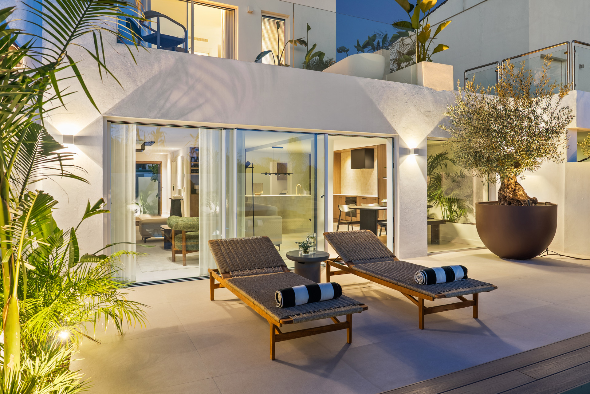 charming home with private outdoor living space and pool in Nueva Andalucia