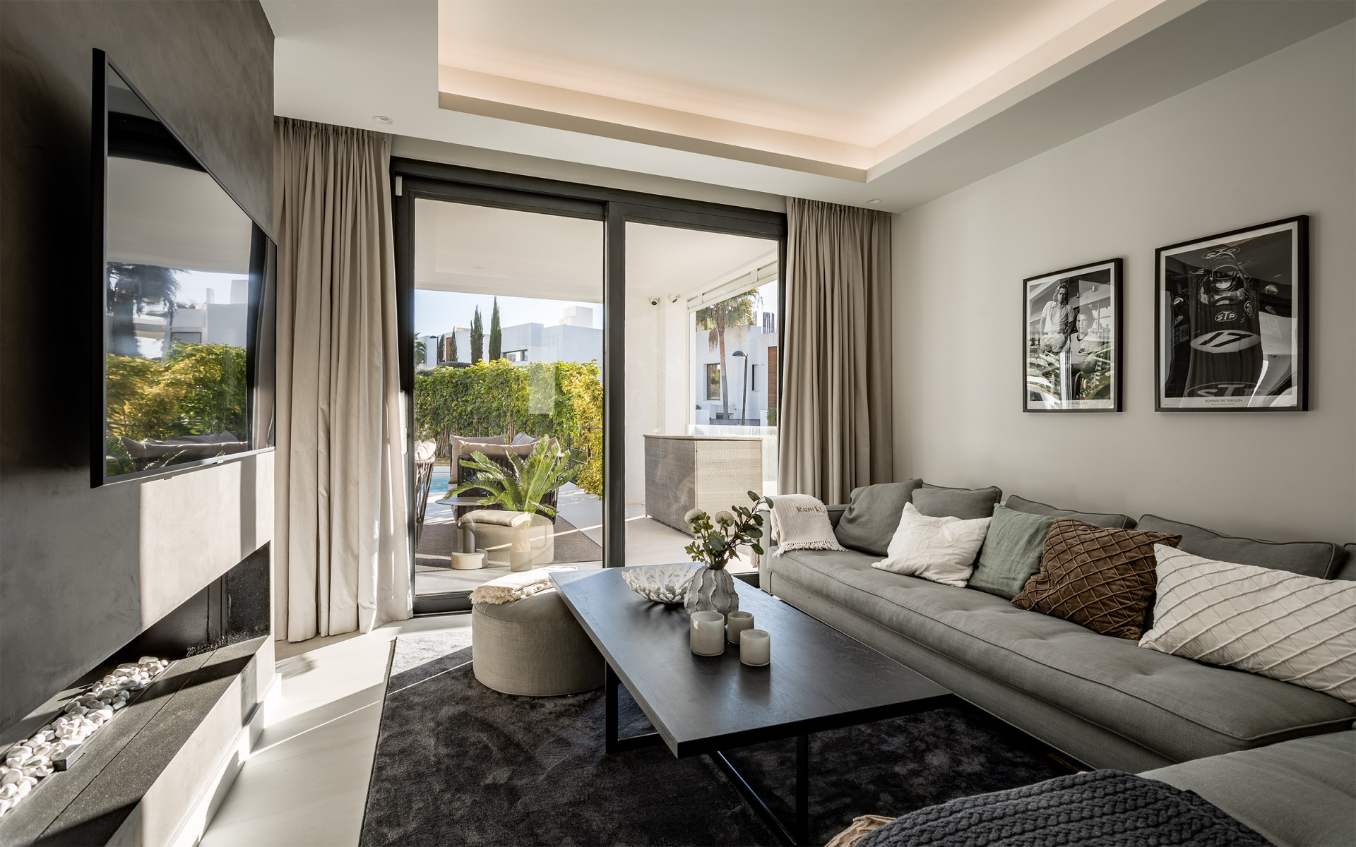 Luxe villa in een prestigieuze omheinde gemeenschap in de Golfvallei in Nueva Andalucia