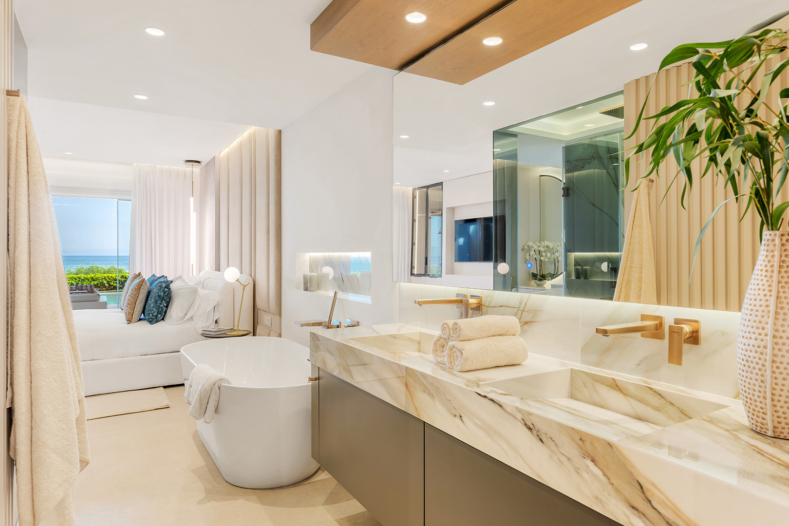 Luxury Beachfront Living on the New Golden Mile in Estepona