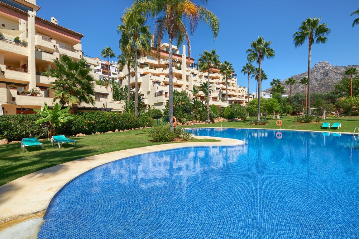 Duplex Penthouse for sale in <i>Marbella Golden Mile, </i>Marbella