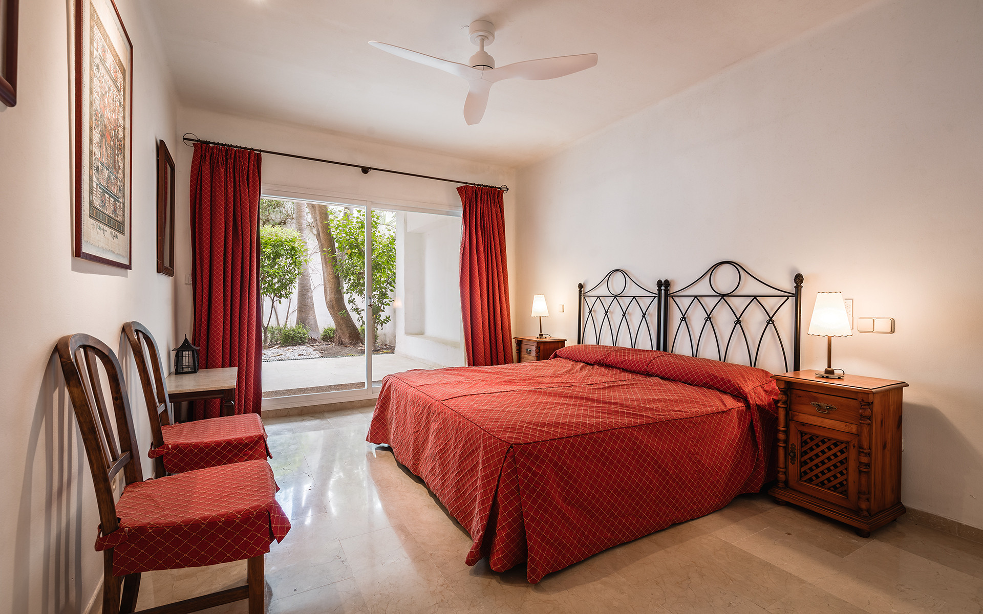 duplex in Marbella Este — frame 4