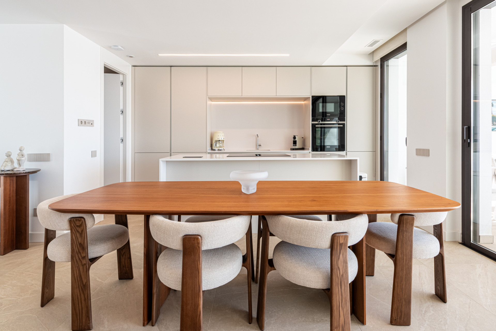 Brand-New 2-Bedroom Penthouse with Private Rooftop Pool in Soul Marbella