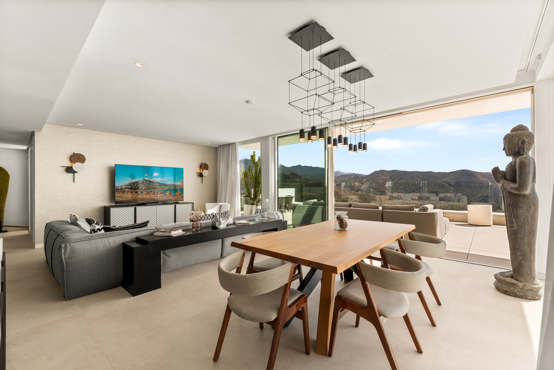 penthouse in Palo Alto — frame 3