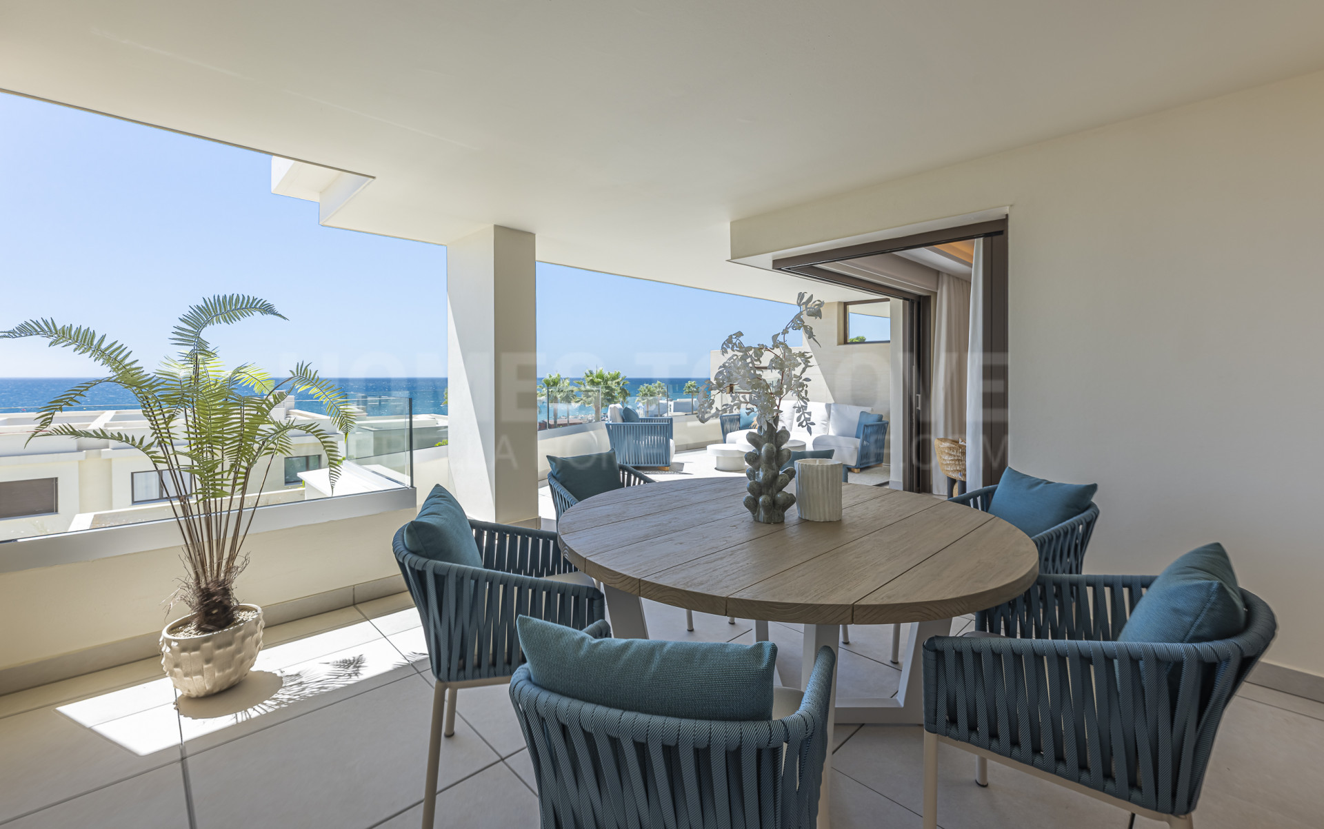 Exceptional Beachfront Apartment with Stunning Sea Views – Velaya, Estepona
