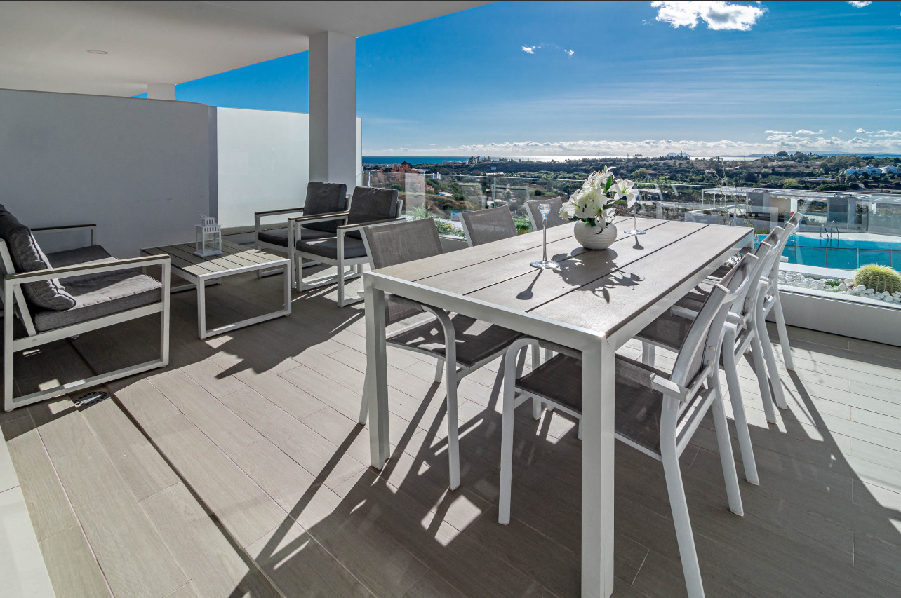 Modern Apartment Close to the Beach in Cancelada