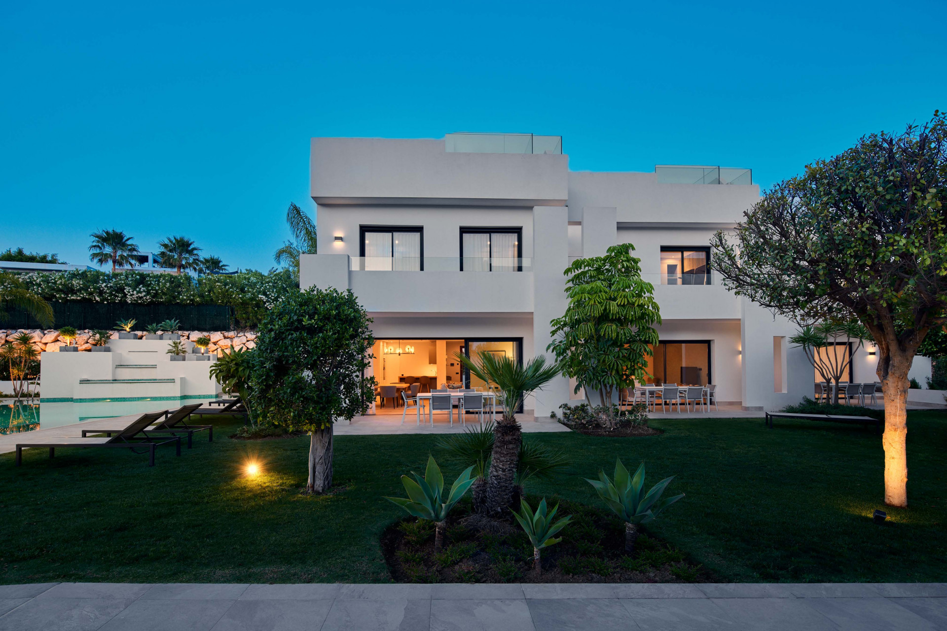 Modern Luxury Semi Detached 3 Bedroom House with rooftop Jacuzzi and solarium  - 1