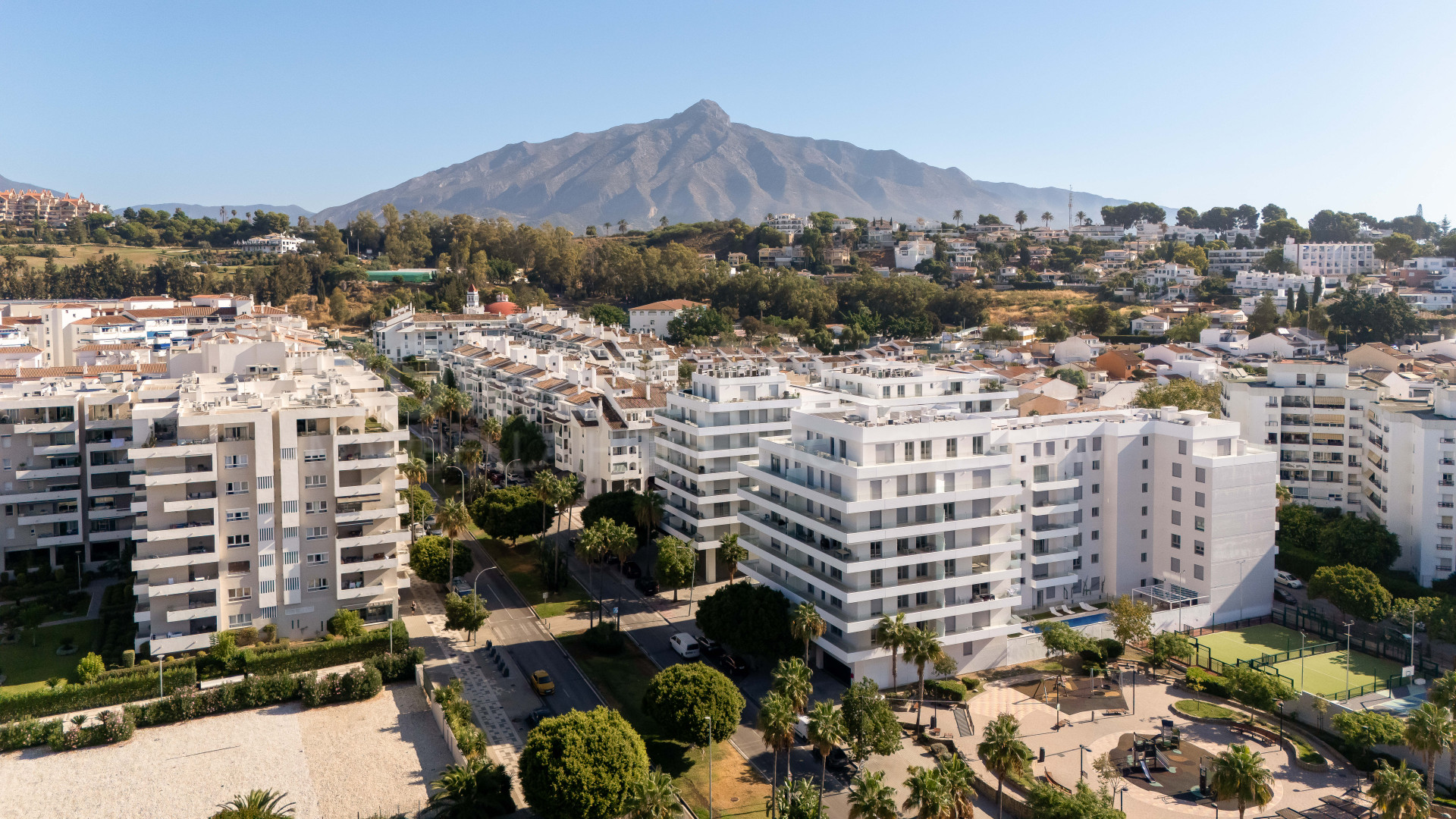 Пентхаус на продажу в La Campana, Новая Андалусия