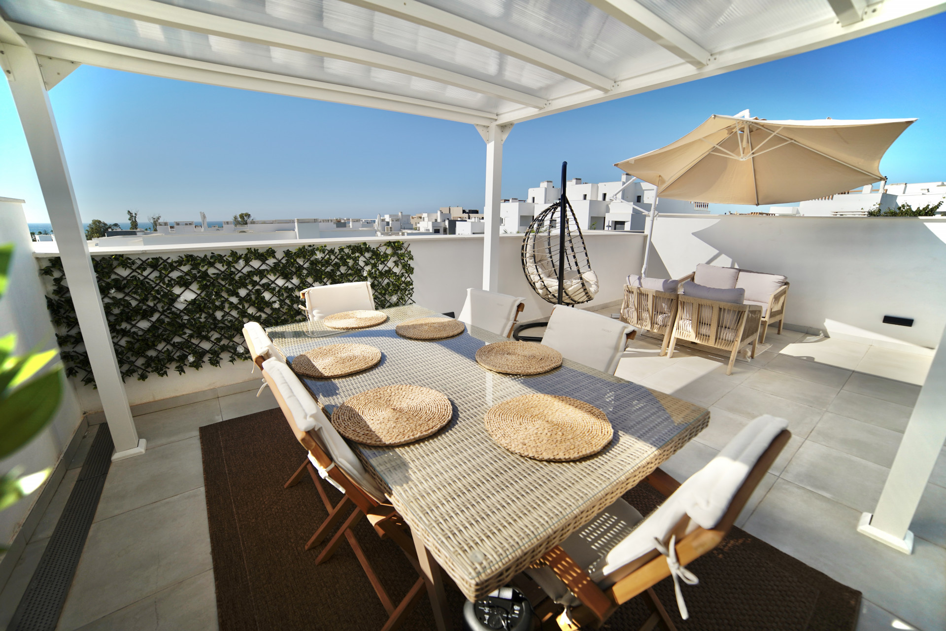 This townhouse in Los Miradores del Sol, Bel-Air Estepona