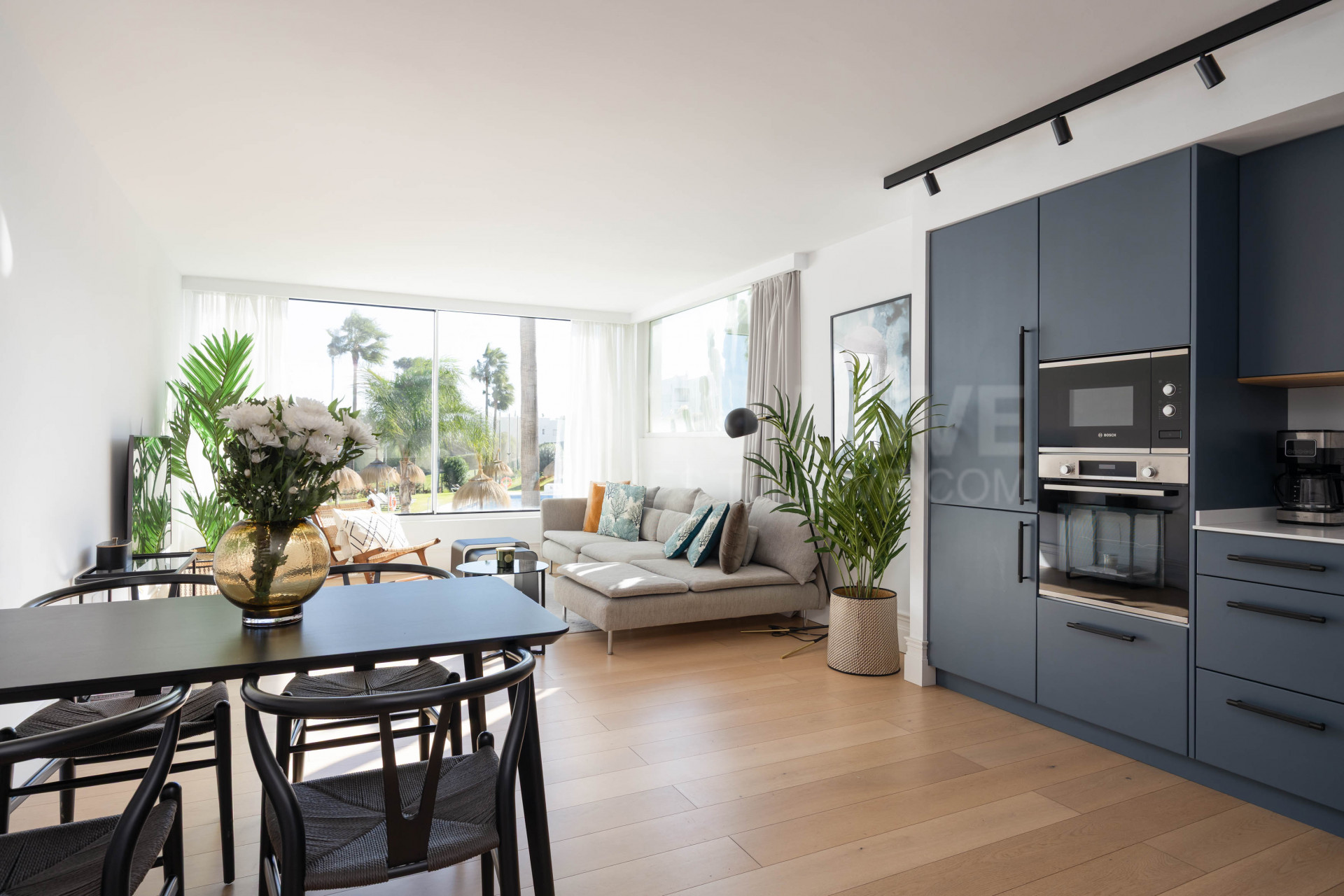 Beautifully Renovated Apartment with Stunning Views in Nueva Andalucía