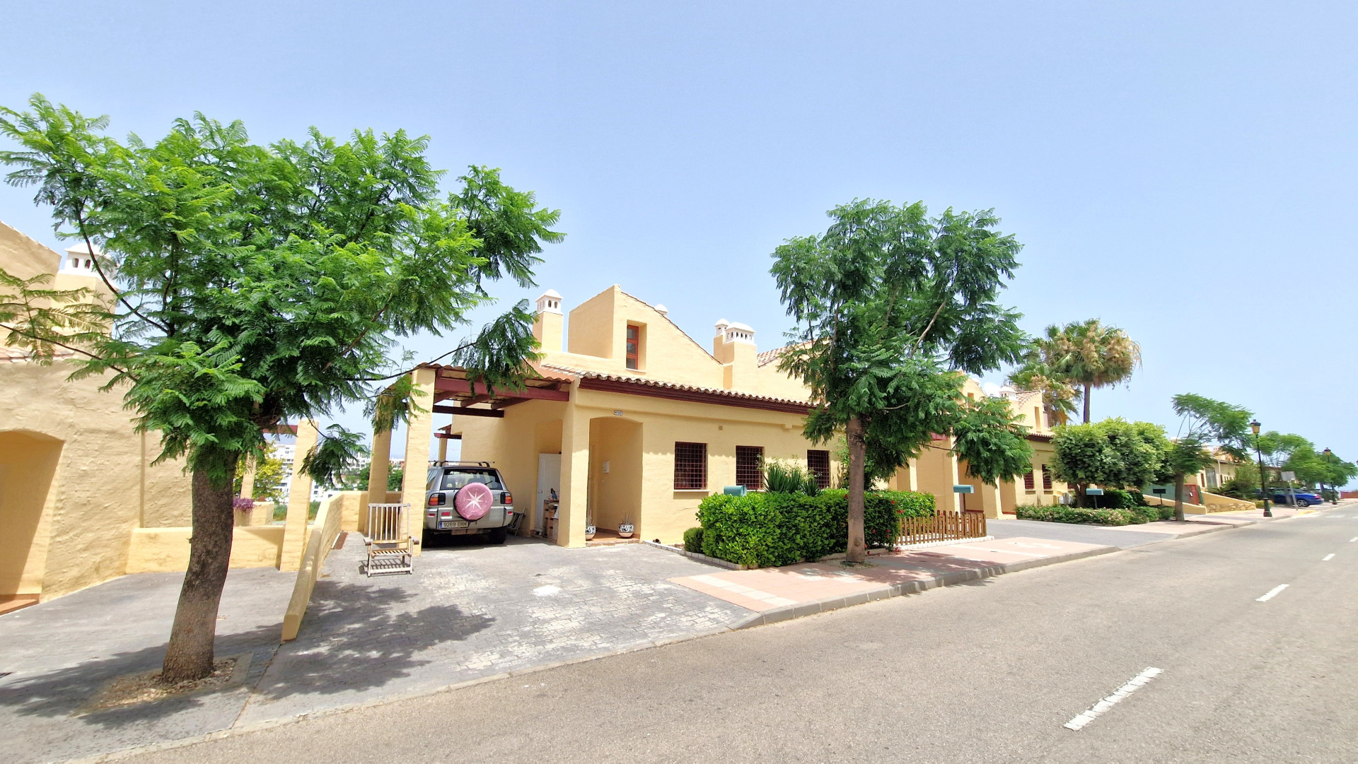 Town House in Princesa Kristina image 1