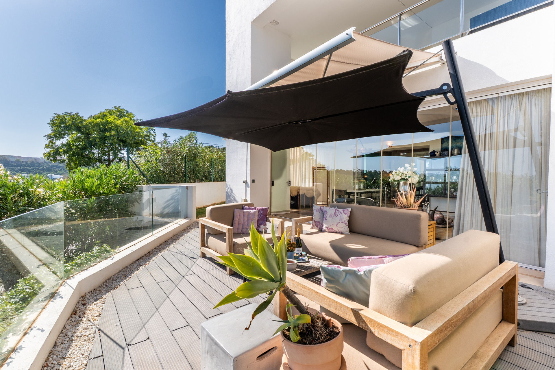 Elegant Ground Floor Apartment with Panoramic Views in Finca Cortesín Resort