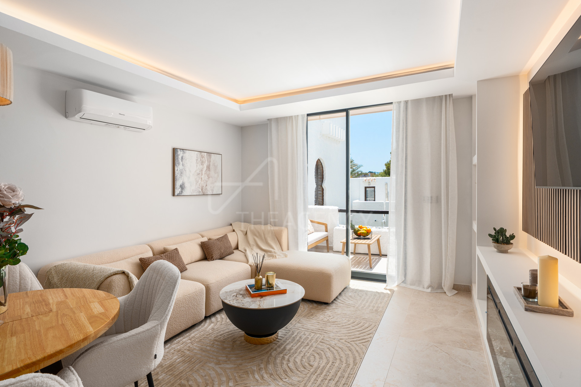 Renovated Duplex Penthouse with Mountain Views - Atalaya de Río Verde, Nueva Andalucía