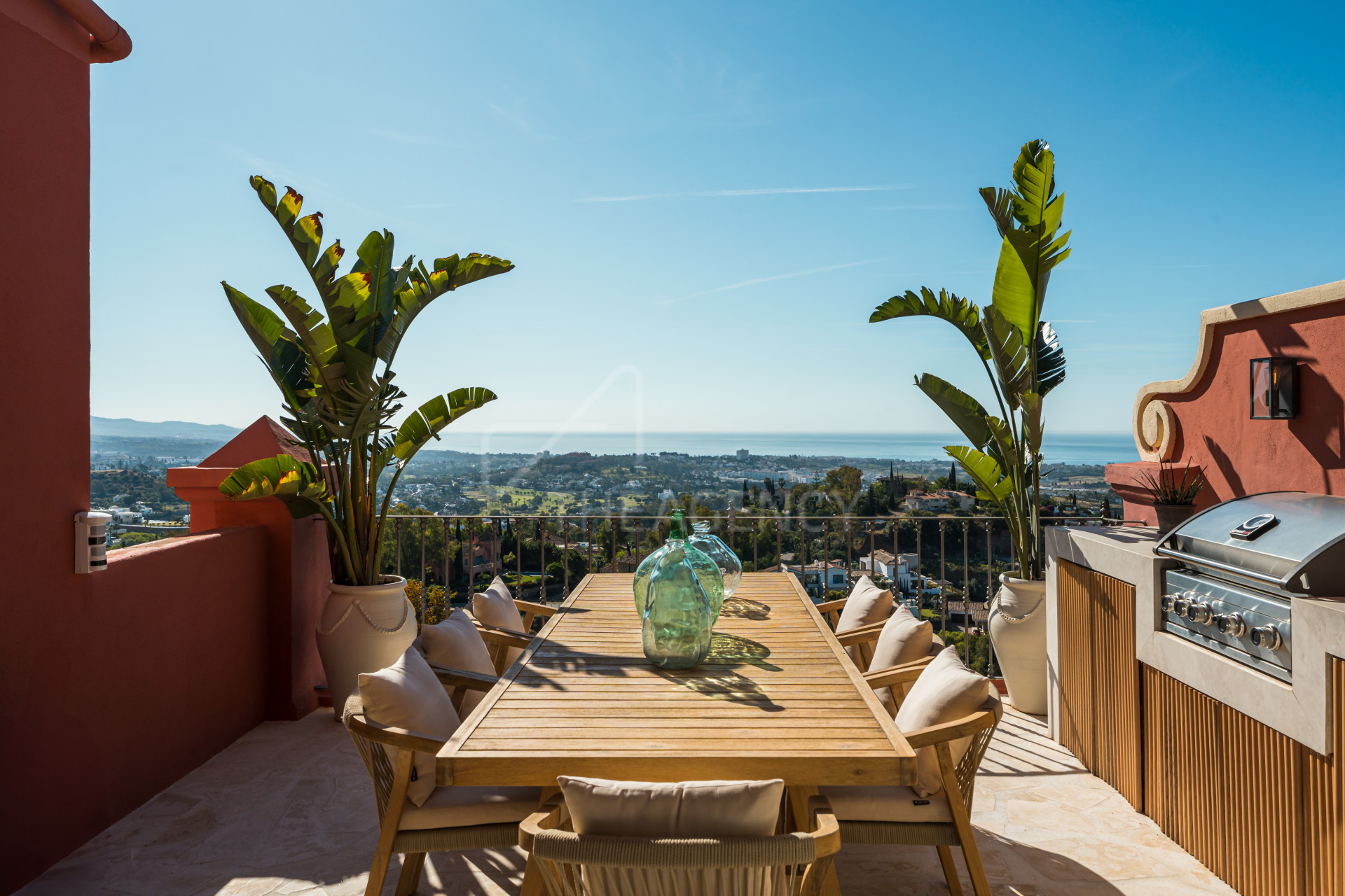 Renovated duplex penthouse with panoramic views - monte halcones