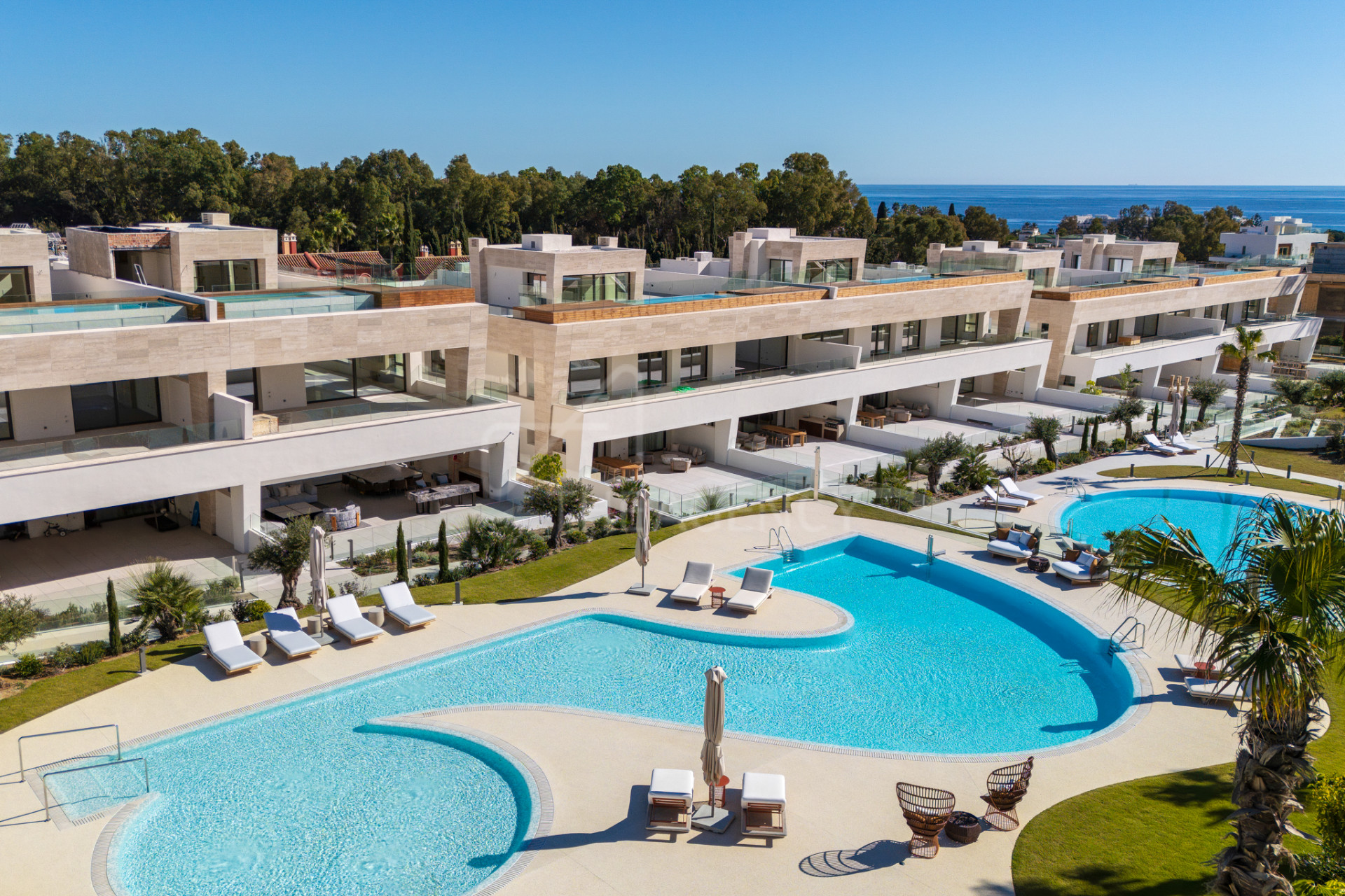 Modern 4-Bedroom Ground Floor Apartment in Branded Residence – Marbella Golden Mile
