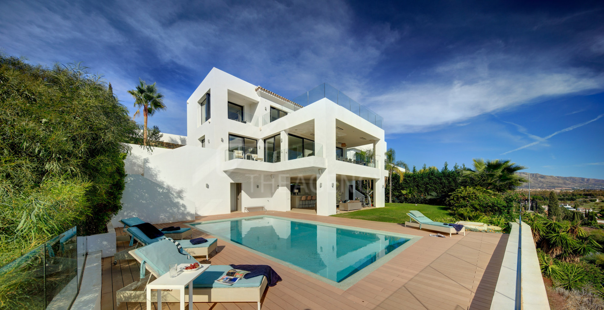 Villa Mahi - El Paraiso, Estepona East