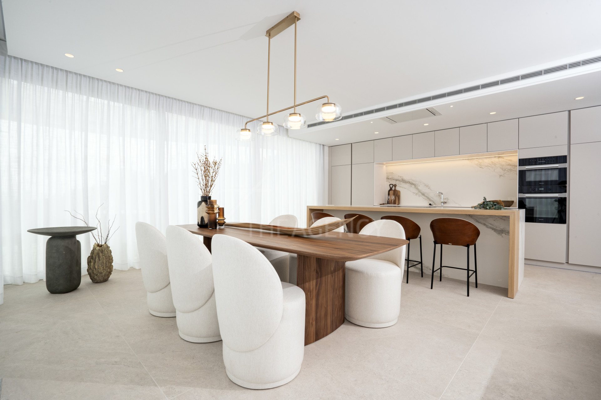 Exclusive Penthouse with Panoramic Sea Views and Private Pool in Benahavis