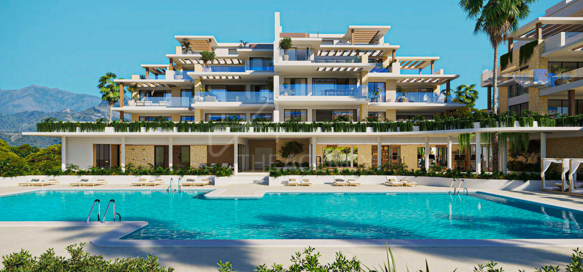 Exclusive Middle Floor Apartment – New Golden Mile, Estepona