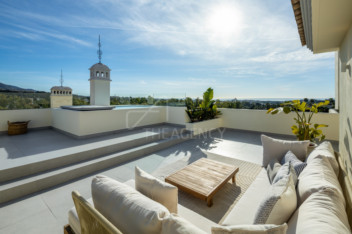 Luxury Duplex Penthouse - Les Belvederes, Nueva Andalucia