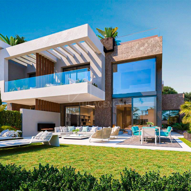 Majestic Sea View Residences with Private Pools and Luxurious Amenities
