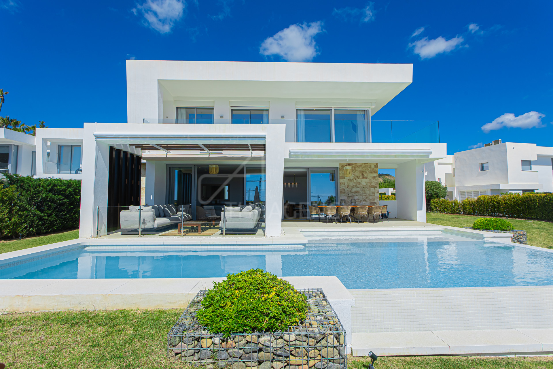 Contemporary Villa with Golf Views - Marbella East, Marbella