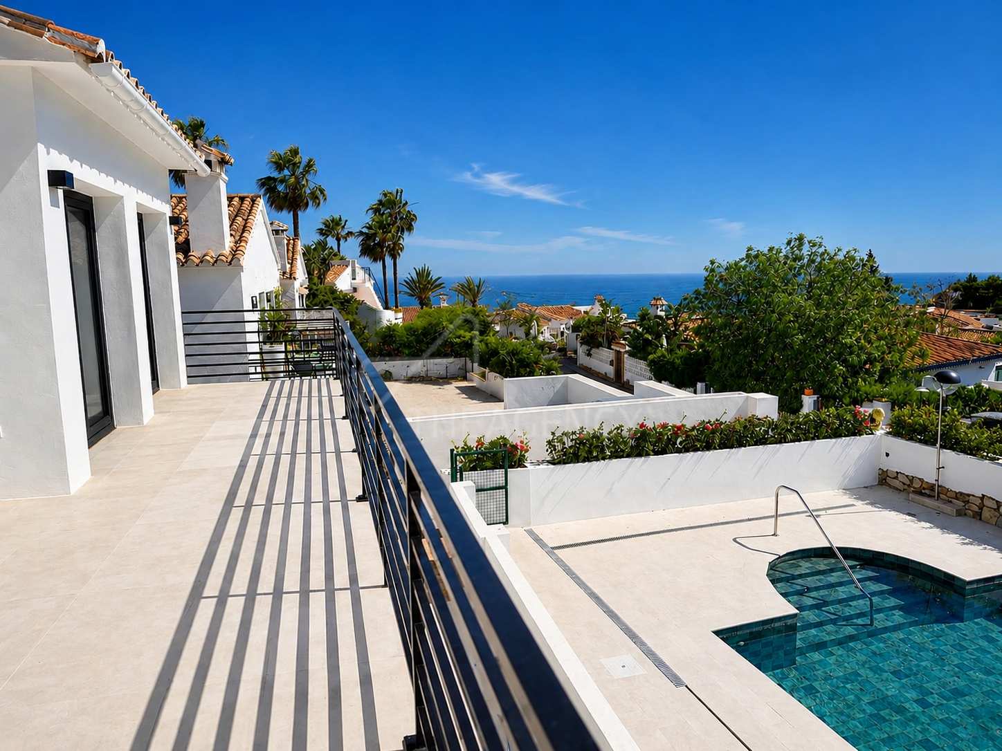 Casa Malaga, Renovated Andalusian Villa with Sea Views - Benalmádena