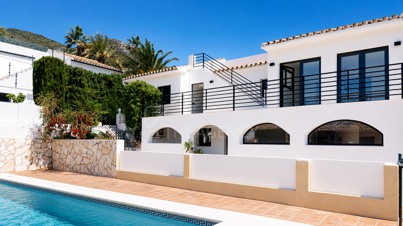 Casa Malaga, Renovated Andalusian Villa with Sea Views - Benalmádena