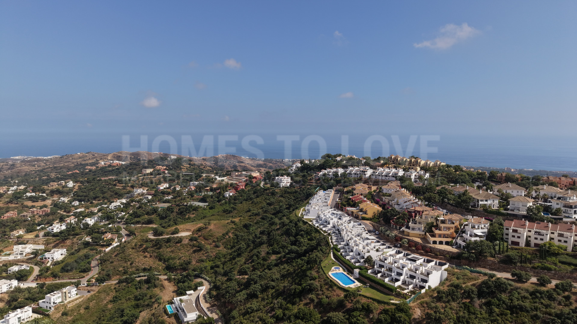 Town House for sale in La Mairena, Marbella East
