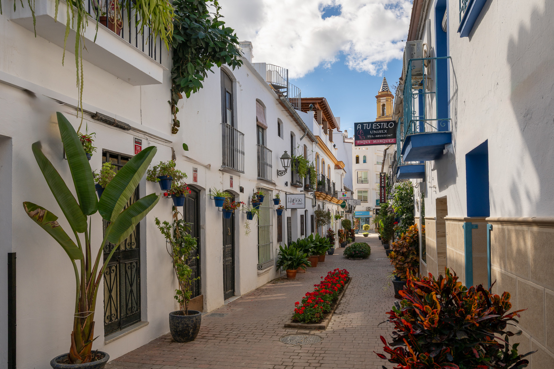 Vakker rekkehus i hjertet av Estepona – Dette er fantastisk kystliv