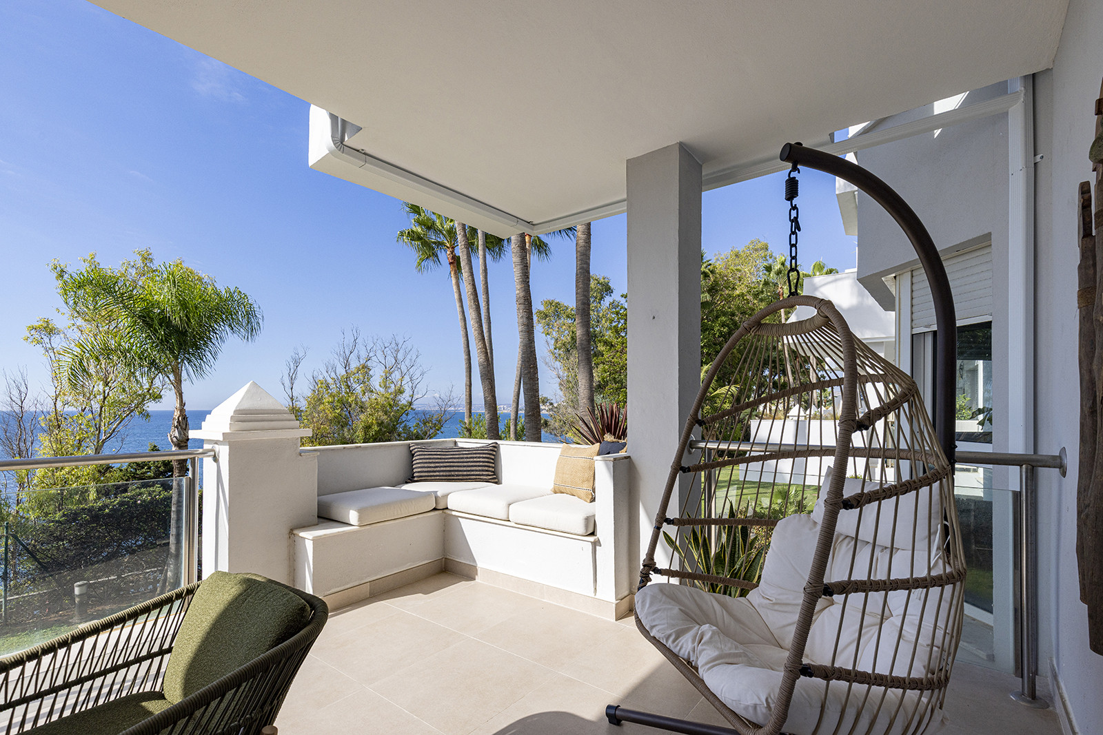 Eksklusive toppleiligheter og leiligheter ved stranden – Opplev Estepona på sitt beste – Fantastisk med panoramautsikt over havet