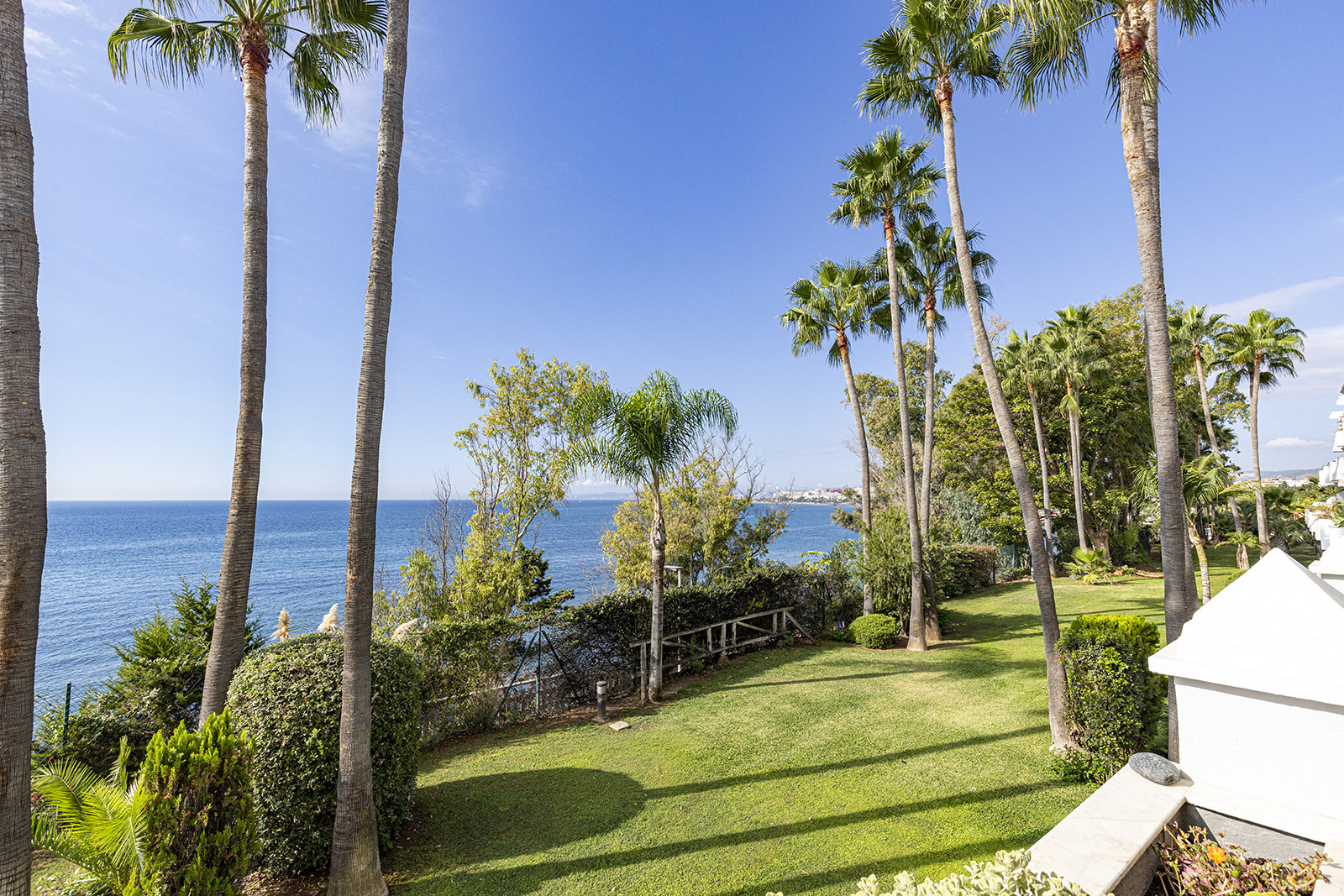 Eksklusive toppleiligheter og leiligheter ved stranden – Opplev Estepona på sitt beste – Fantastisk med panoramautsikt over havet